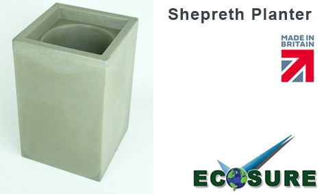 Shepreth Garden Planter - Wash Green Marble
