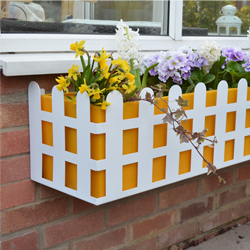 The Cottage Style Window Box Yellow / White