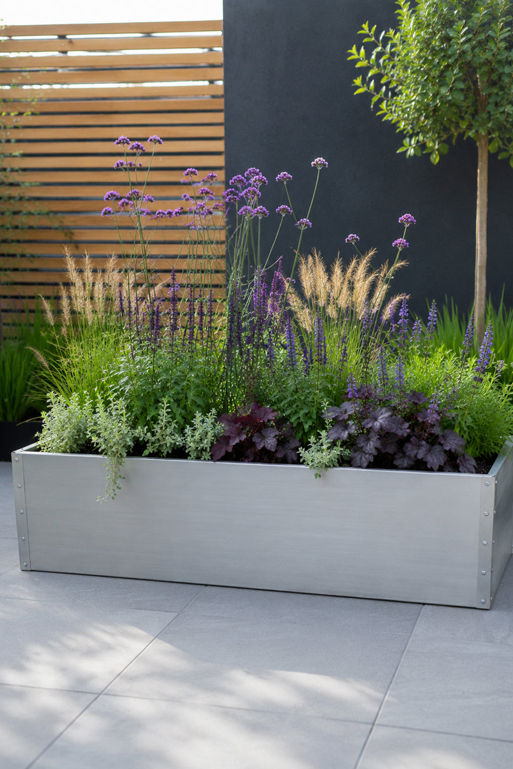 1800 x 1800 x 600mm Raised Garden Bed Urban Style
