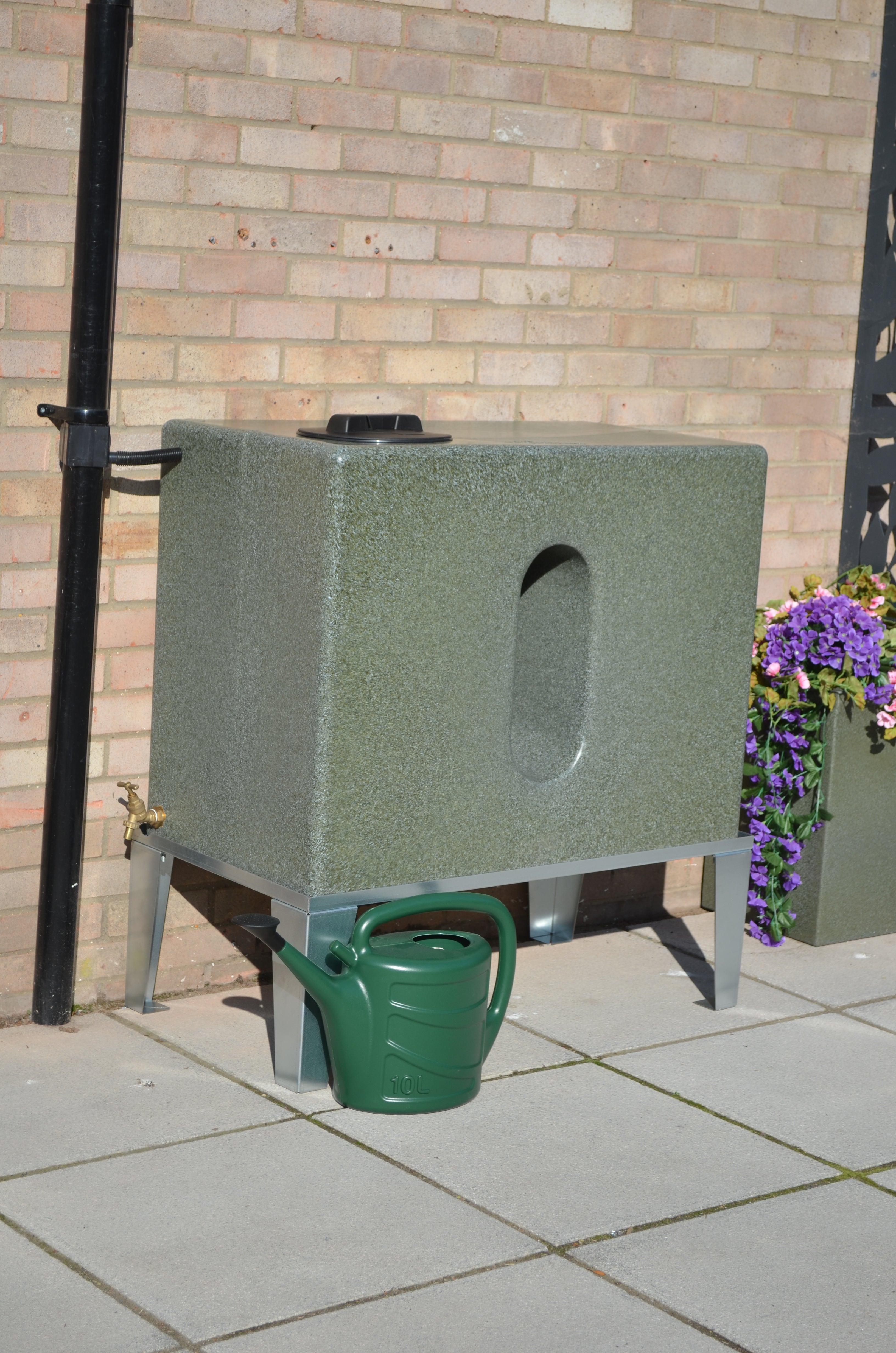 350 Litre Square Water Butt V1 - Green Marble - Double Outlet