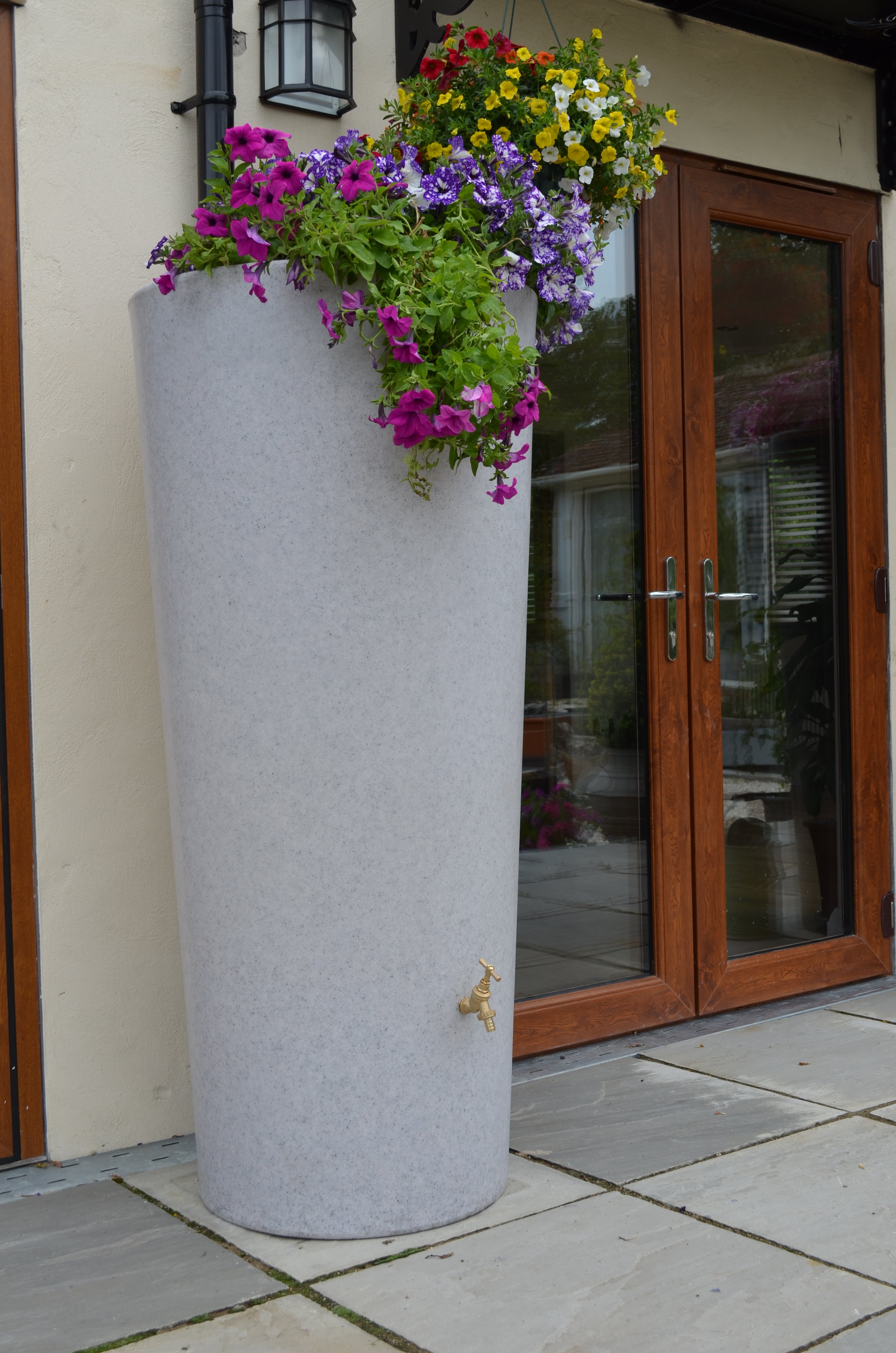 Big City Water Butt Planter - White Marble