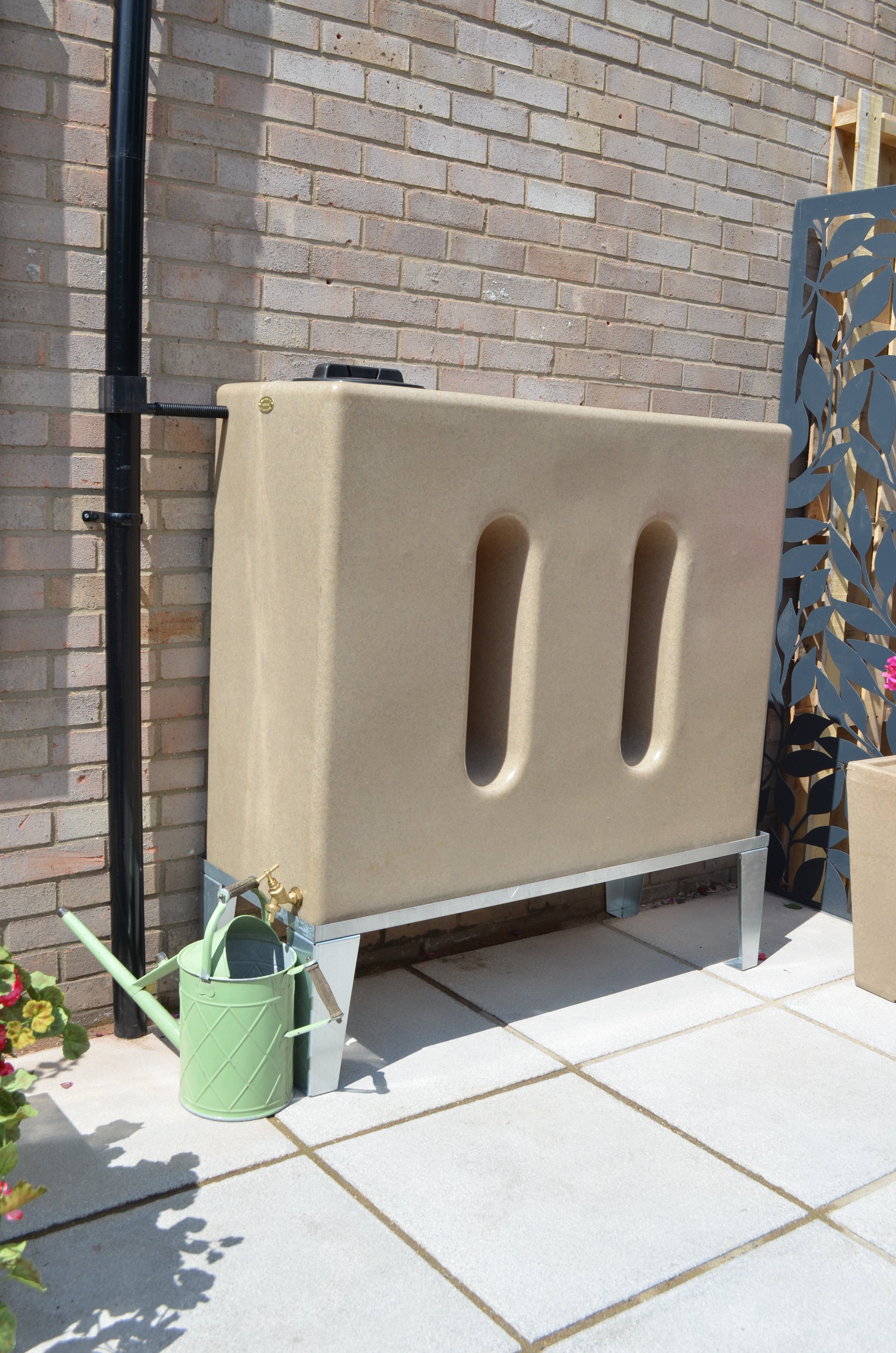 500 Litre Water Butt V1 - Sandstone