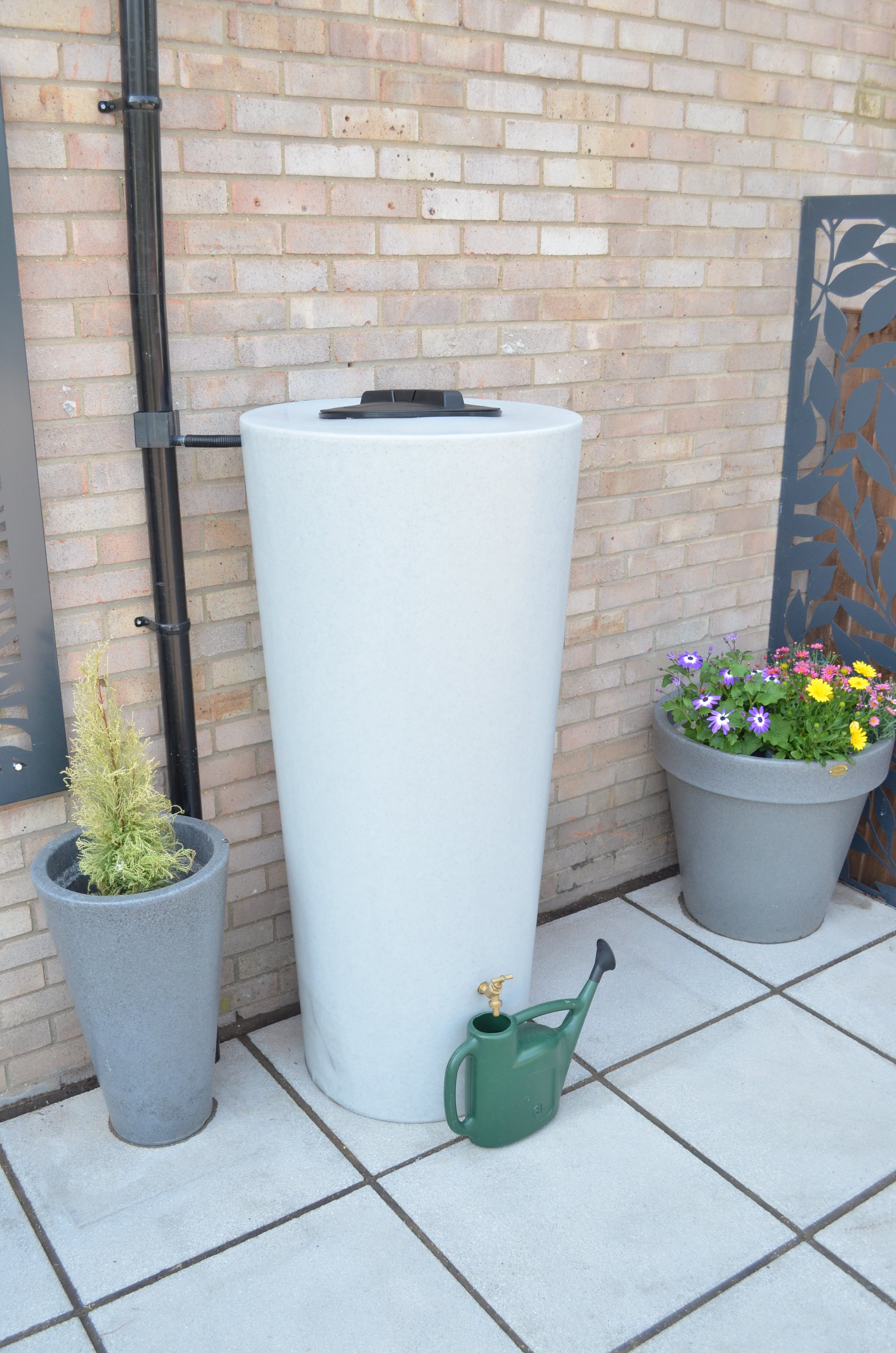 420 Litre Water Butt - Just Water In White Marble