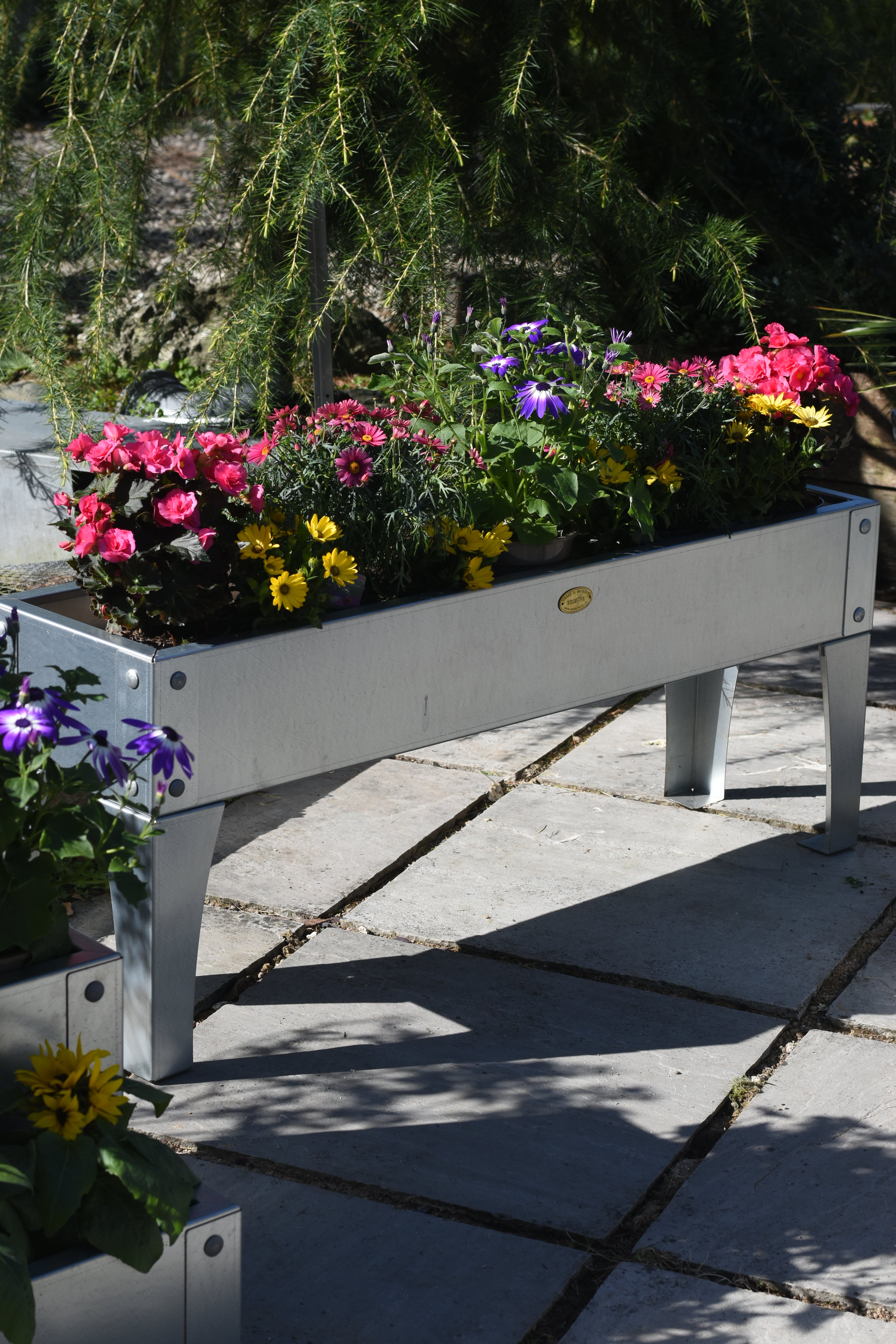 Raised Planter Harston