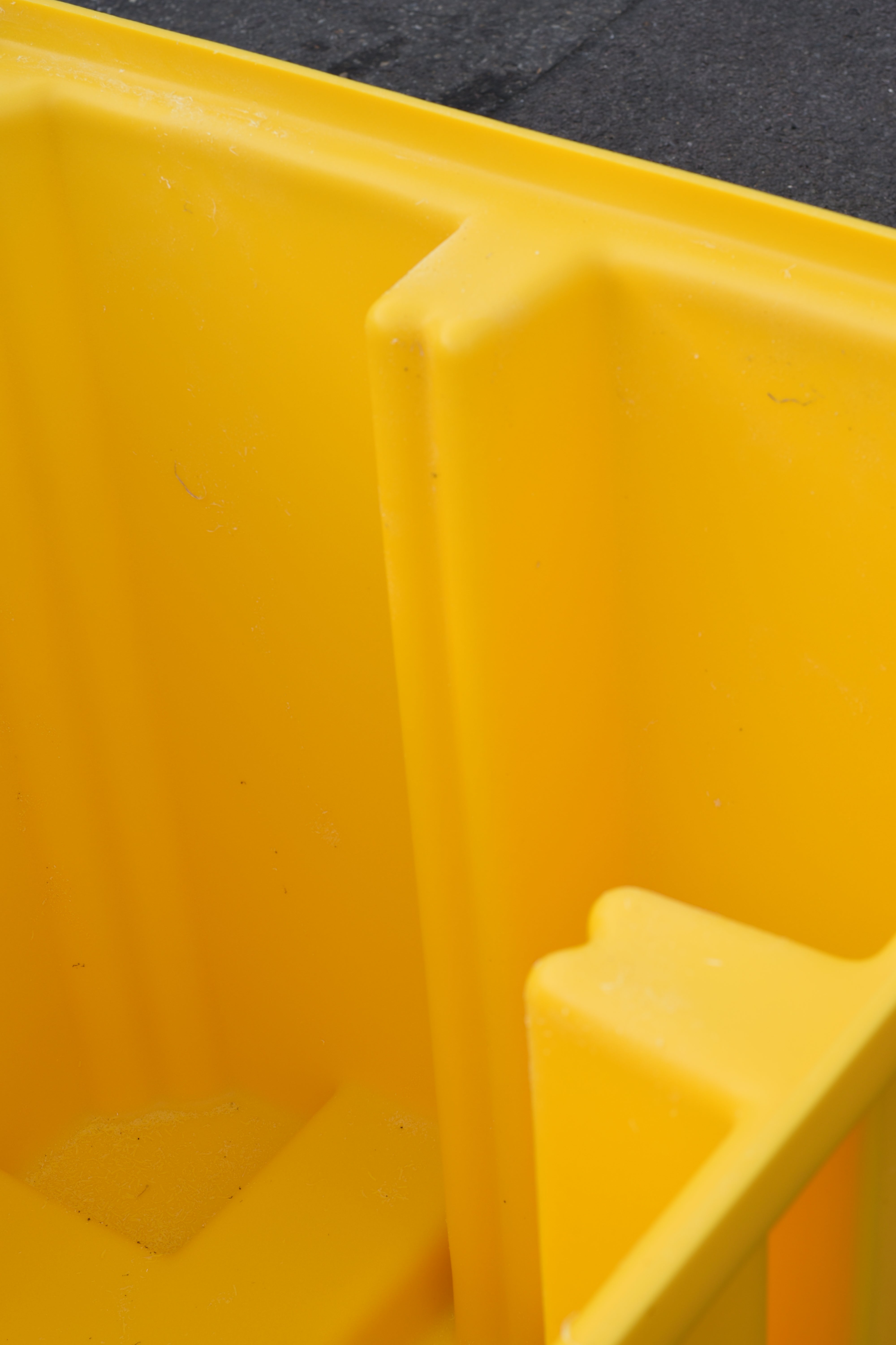 Space Saving IBC Bund Pallet - Yellow with PE Grid