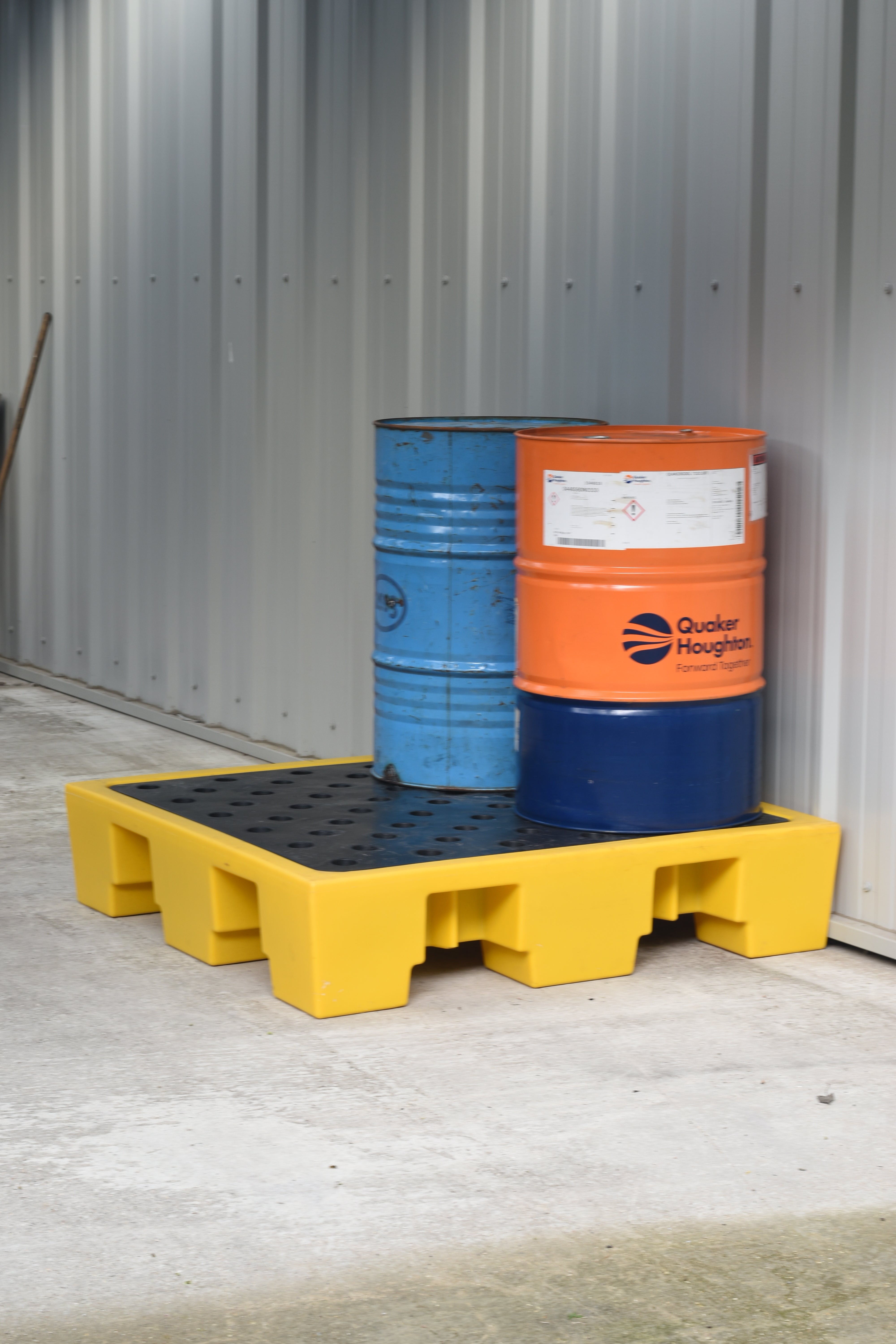 4 Drum Plastic Spill Pallet - PE Grid