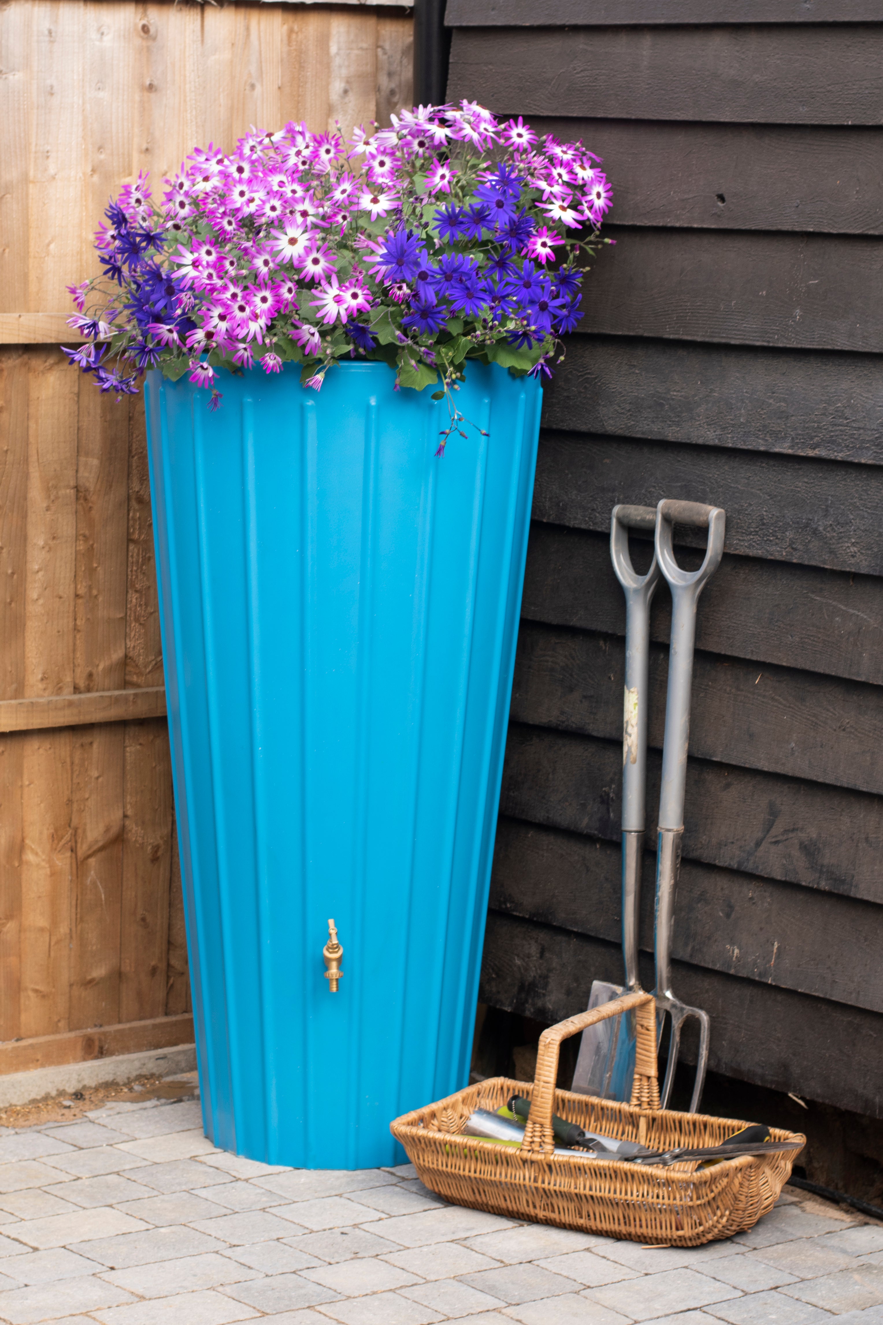 200 Litre Water Butt Planter - The Cosmo Large