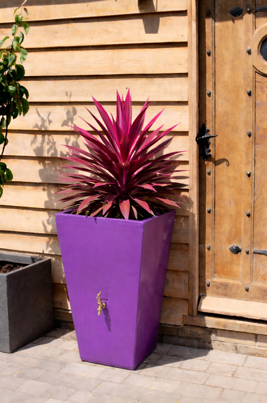 90 Litre Water Butt Planter In Purple - The Cambridge